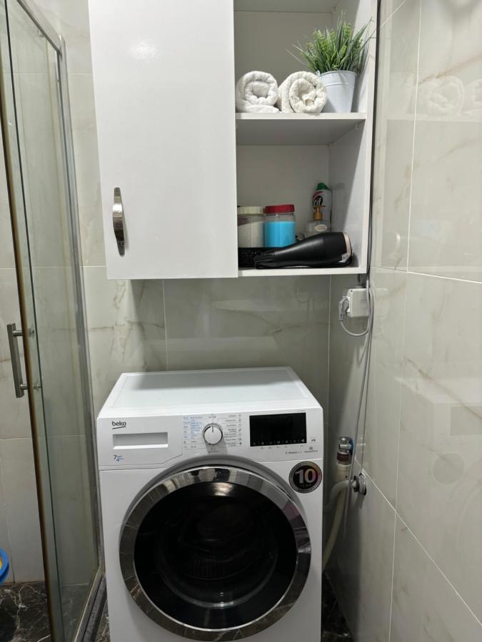 Center, Selvia White Apartment Тирана Экстерьер фото